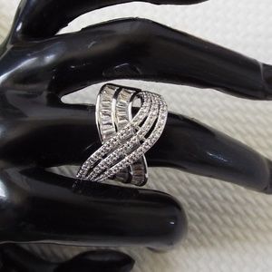 925 Silver filled Clear Semi-Precious Stones Ring